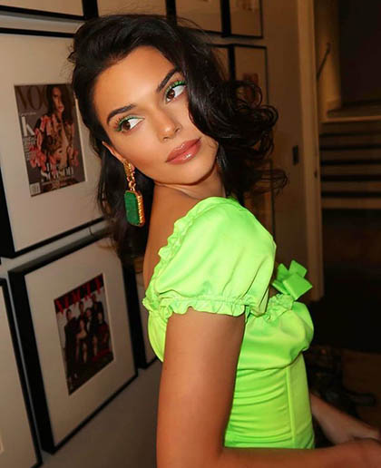Neon Kendall 420