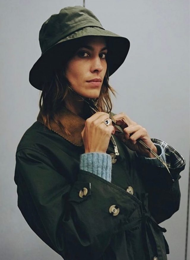 Alexa-Chung-and-Barbour-Hero-Images-Vertical-800x1107
